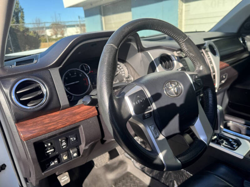 2015 Toyota Tundra Limited