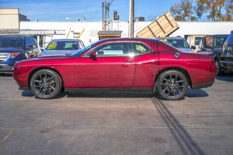 2022 Dodge Challenger SXT