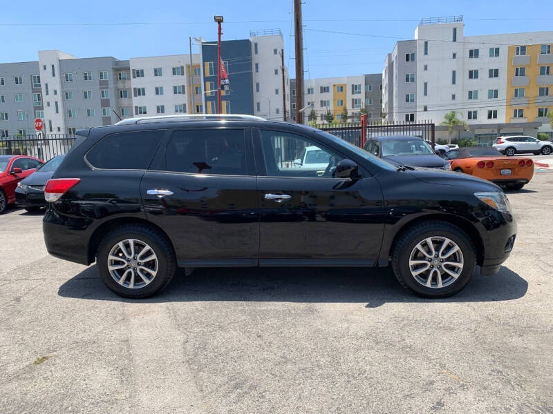 2014 Nissan Pathfinder SV