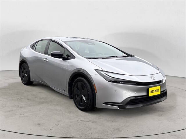 2024 Toyota Prius LE