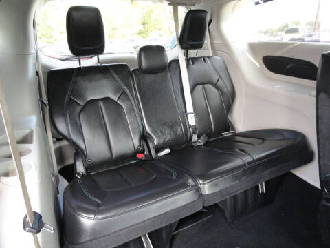 2021 Chrysler Pacifica Touring L