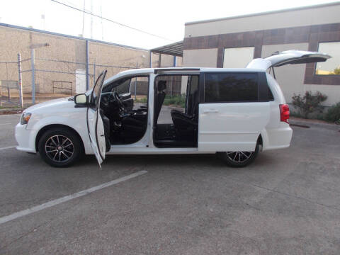 2014 Dodge Grand Caravan SXT 30th Anniversary