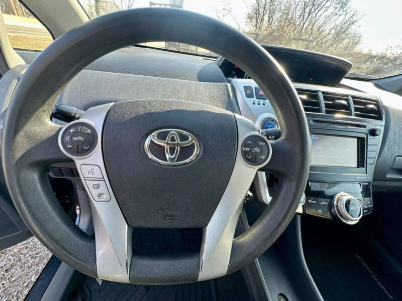 2012 Toyota Prius v Three