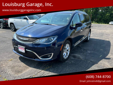 2019 Chrysler Pacifica for sale at Louisburg Garage, Inc. in Cuba City WI