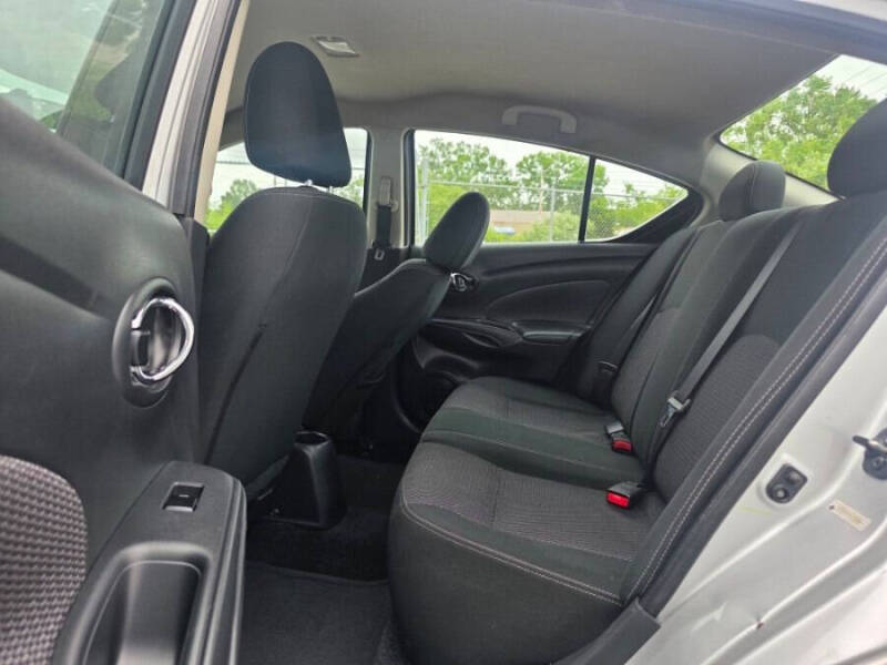 2017 Nissan Versa 1.6 S