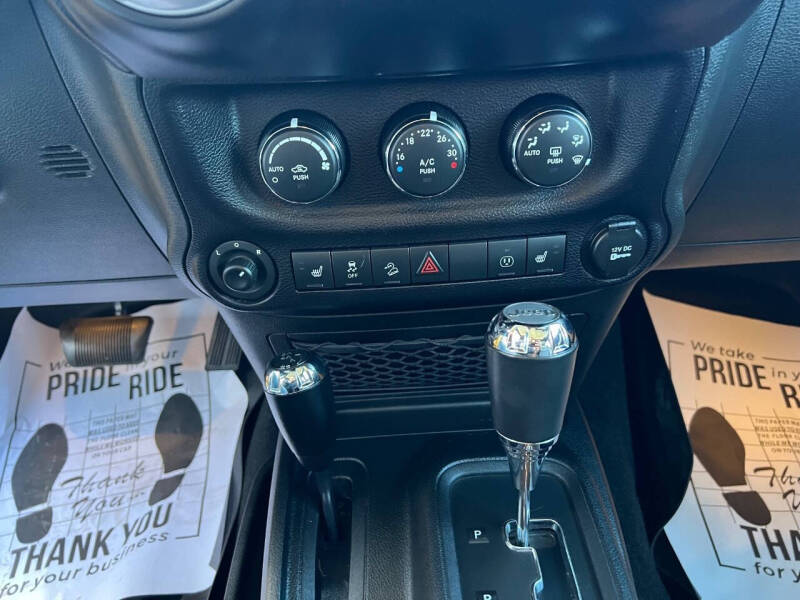 2015 Jeep Wrangler Unlimited Sahara