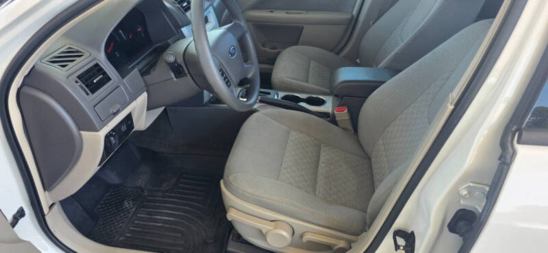 2012 Ford Fusion S