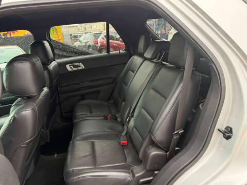 2012 Ford Explorer XLT