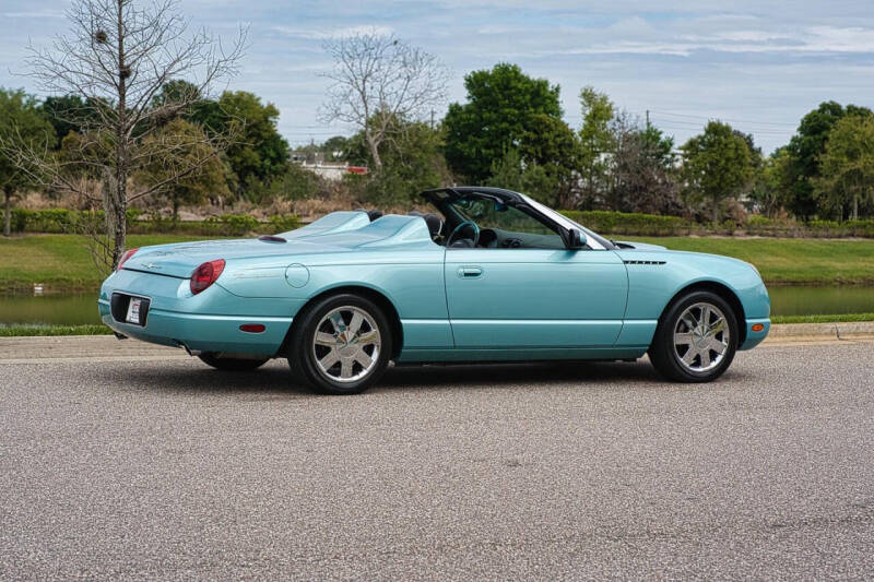 2002 Ford Thunderbird Deluxe