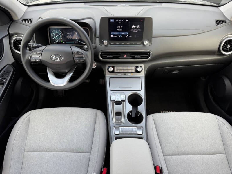 2023 Hyundai Kona Electric SE