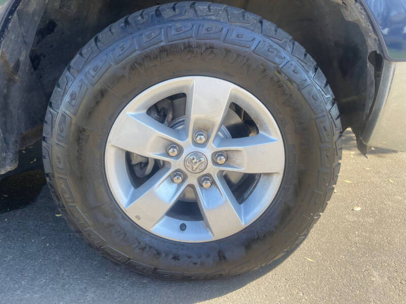 2021 RAM 1500 Classic SLT