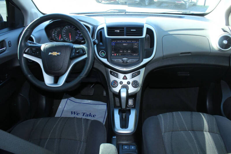 2020 Chevrolet Sonic LT