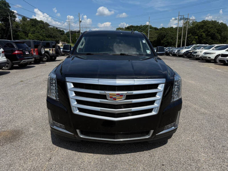 2018 Cadillac Escalade Luxury