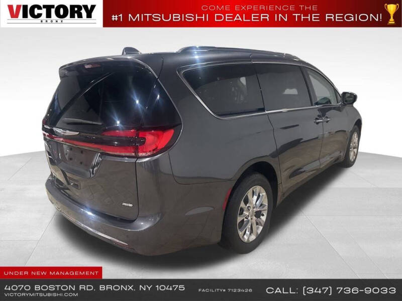 2021 Chrysler Pacifica Touring L