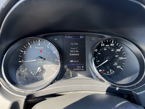 2020 Nissan Rogue SV