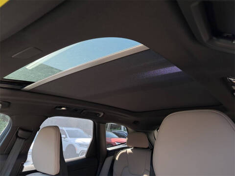 2026 Volvo XC60 T8 Plus