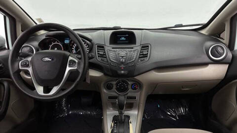 2017 Ford Fiesta SE