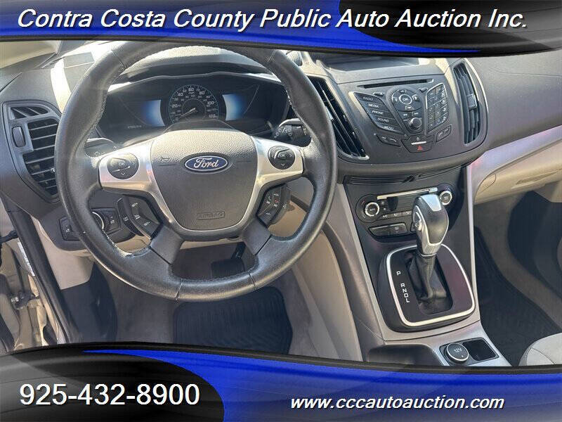 2015 Ford C-MAX Hybrid SE
