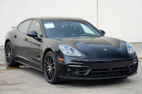 2023 Porsche Panamera Platinum Edition