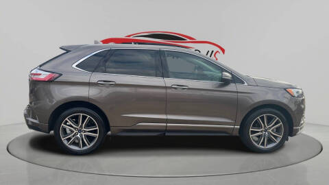 2019 Ford Edge Titanium