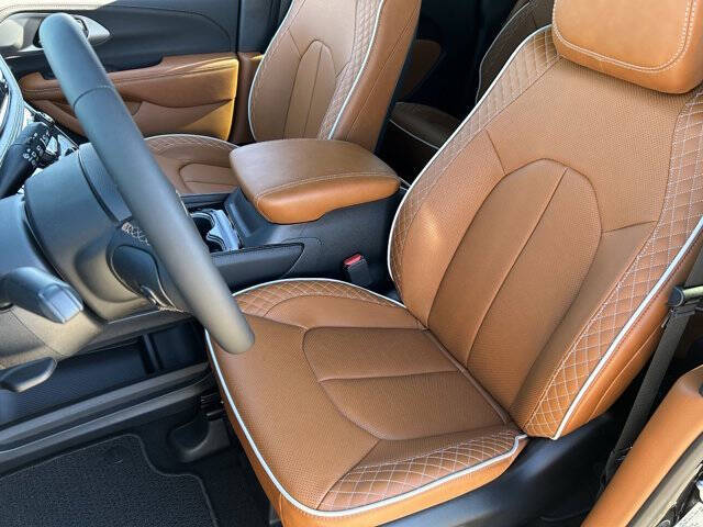 2026 Chrysler Pacifica Pinnacle