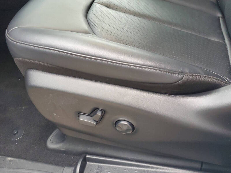 2025 Chrysler Pacifica Plug-In Hybrid