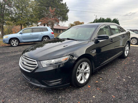 2017 Ford Taurus SEL