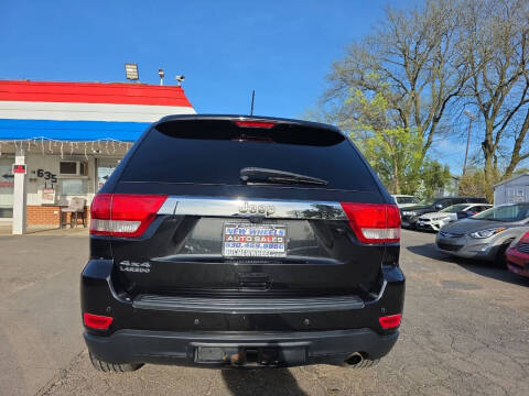 2011 Jeep Grand Cherokee Laredo