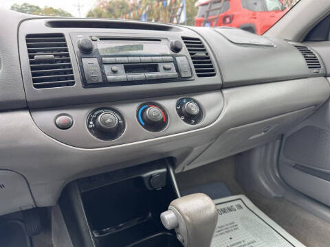 2003 Toyota Camry LE