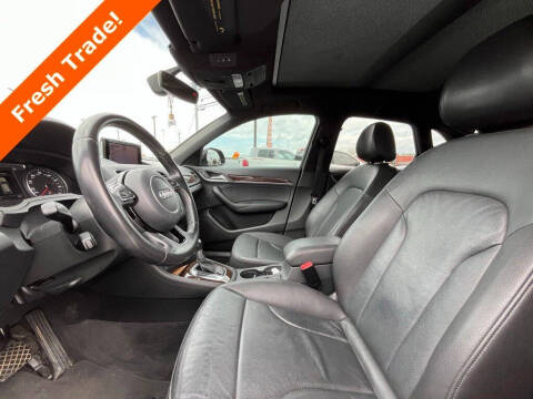 2016 Audi Q3 2.0T quattro Premium Plus