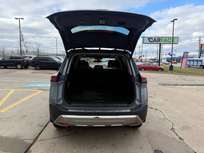 2021 Nissan Rogue Platinum