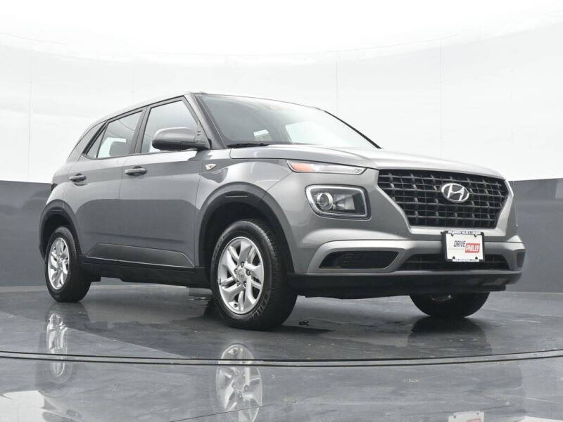 2022 Hyundai Venue SE