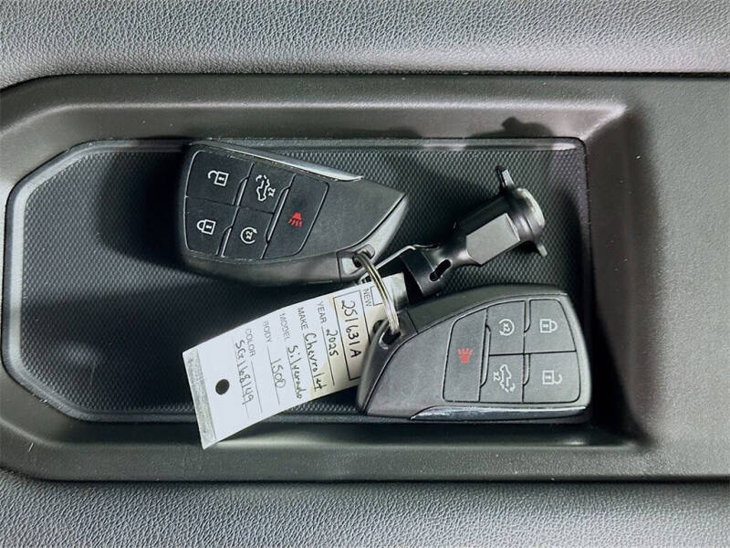 2025 Chevrolet Silverado 1500