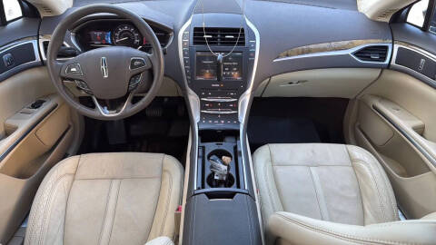 2014 Lincoln MKZ Hybrid