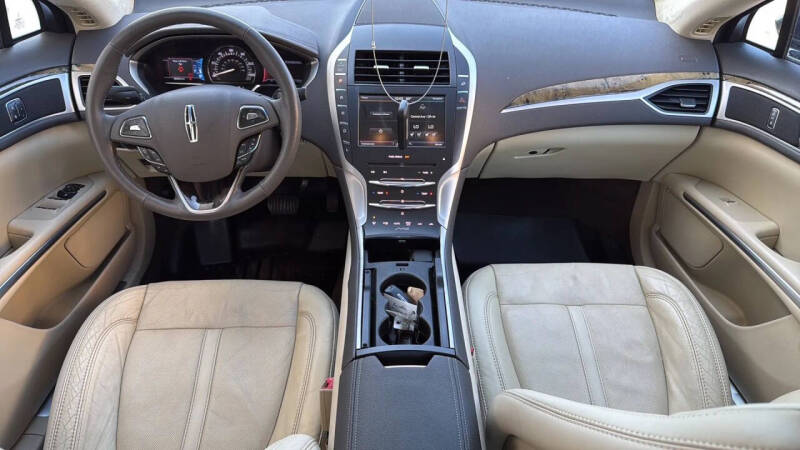 2014 Lincoln MKZ Hybrid