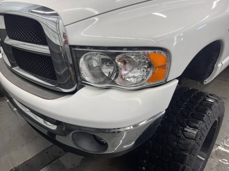 2004 Dodge Ram 2500 SLT