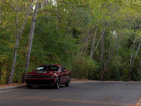 2018 Dodge Challenger SXT Plus