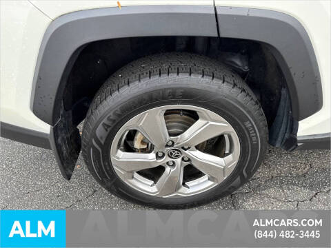 2021 Toyota RAV4 Hybrid XLE Premium