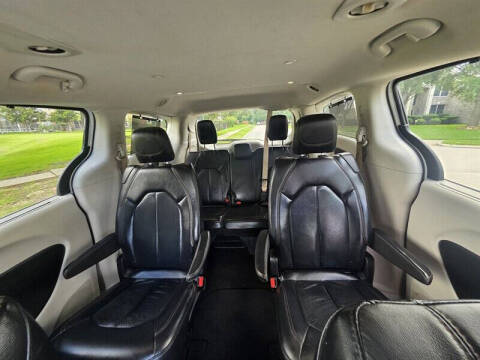 2019 Chrysler Pacifica Touring L