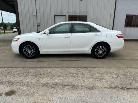 2007 Toyota Camry for sale at Circle T Motors INC in Gonzales TX