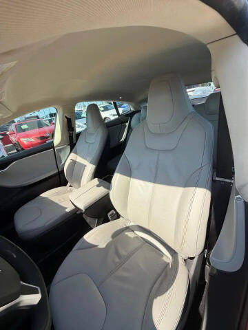2014 Tesla Model S