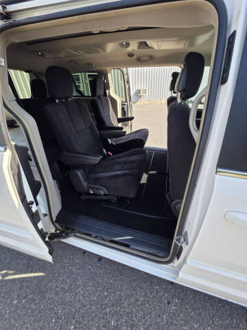 2011 Dodge Grand Caravan Crew