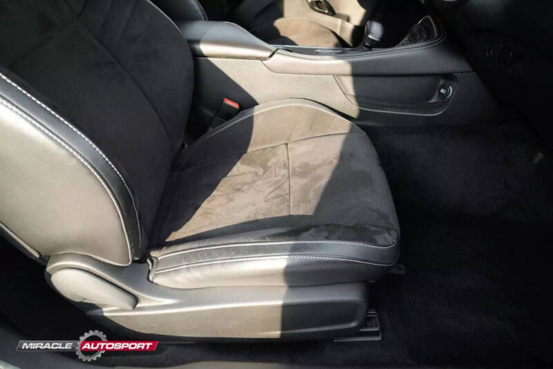 2015 Dodge Challenger SRT Hellcat