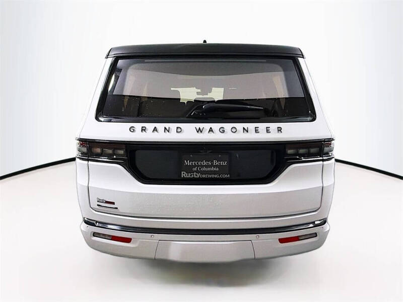 2022 Jeep Grand Wagoneer Series II