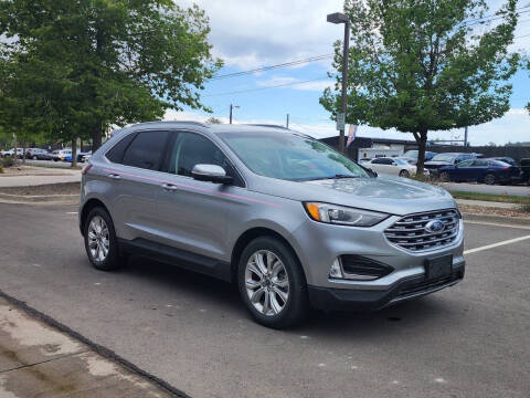 2020 Ford Edge Titanium