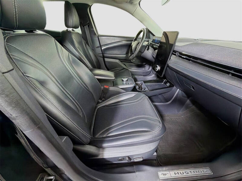 2021 Ford Mustang Mach-E Premium