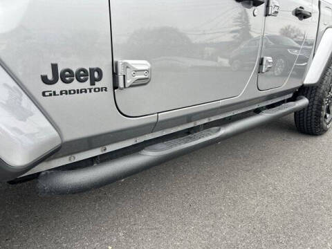 2021 Jeep Gladiator Willys