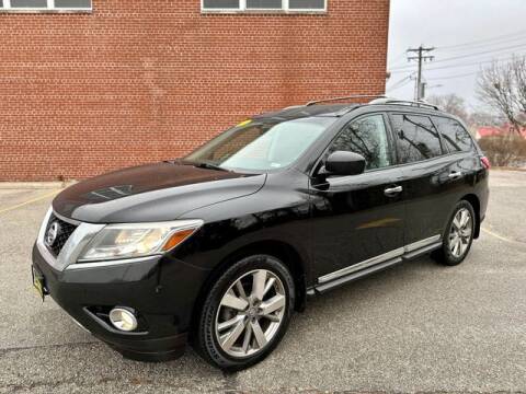 2014 Nissan Pathfinder for sale at ARCH AUTO SALES in Saint Louis MO