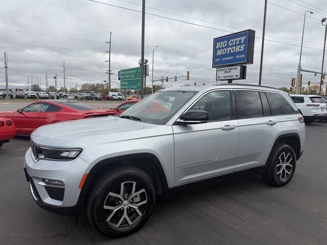 2024 Jeep Grand Cherokee Limited's photo