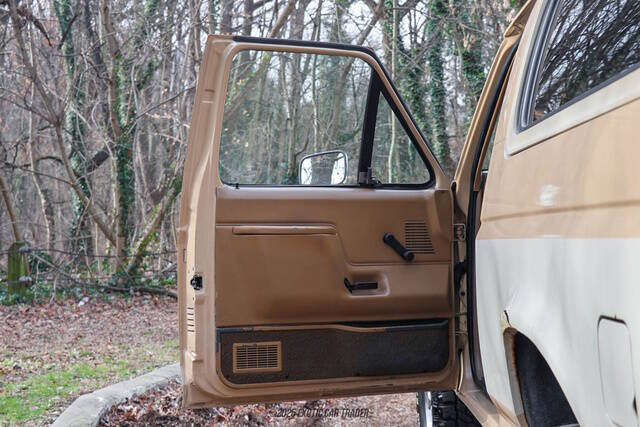 1990 Ford Bronco Custom